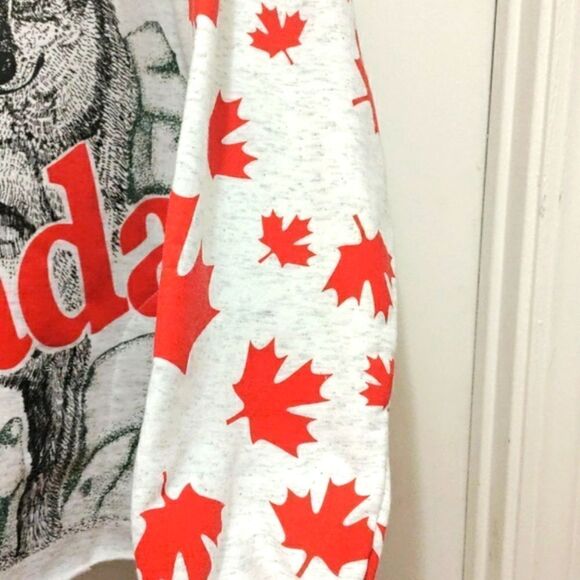 Vintage Canada Sweatshirt - Picture 5 of 10